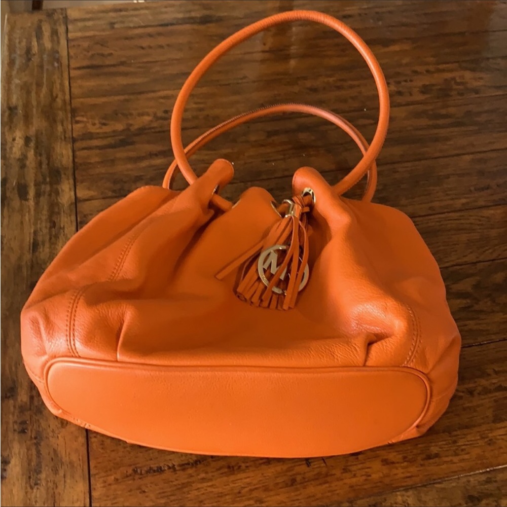 ISO: Matching Wallet